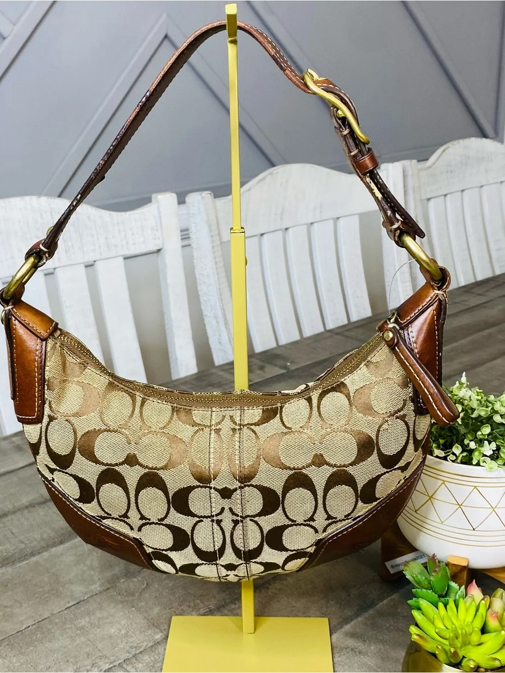Coach Signature C Monogram Hobo ShouCoach Signature C Monogram Hobo Shoulder Bag
